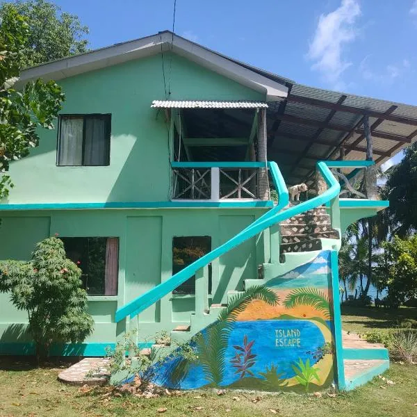 Guesthouse Island Escape, hotel in Corn Islands