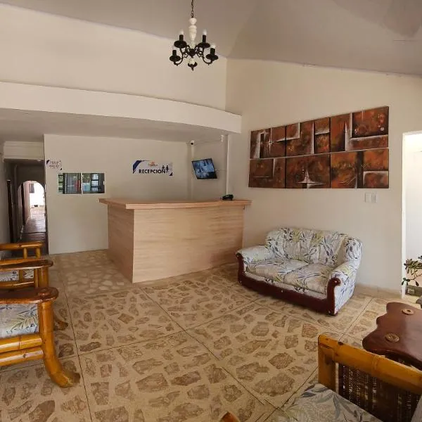 Caribbean Airport Hotel, hotel em Cartagena das Índias