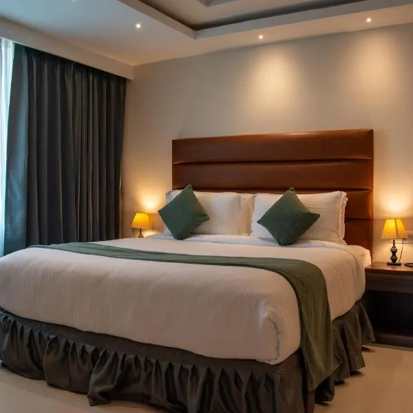 Hotel De Blossom, hotell i Guwahati