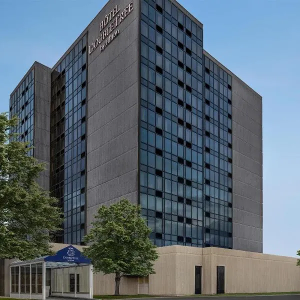 Pointe-Claire में, होटल Doubletree By Hilton Pointe Claire Montreal Airport West