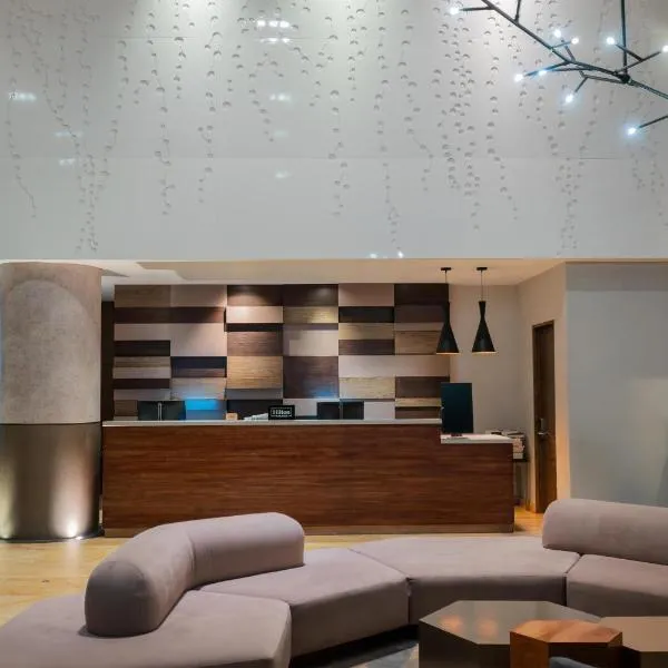 Doubletree By Hilton Mexico City Santa Fe, hotel en Ciudad de México
