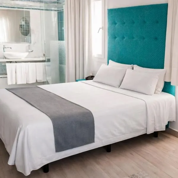 Hotel Clopy Rocamar – hotel w mieście Benidorm