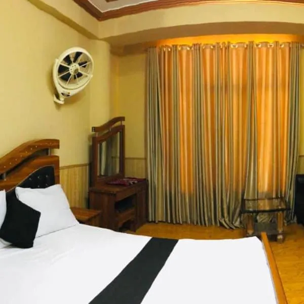Amparatory Baran Hotel, Hotel in Masar-e Scharif