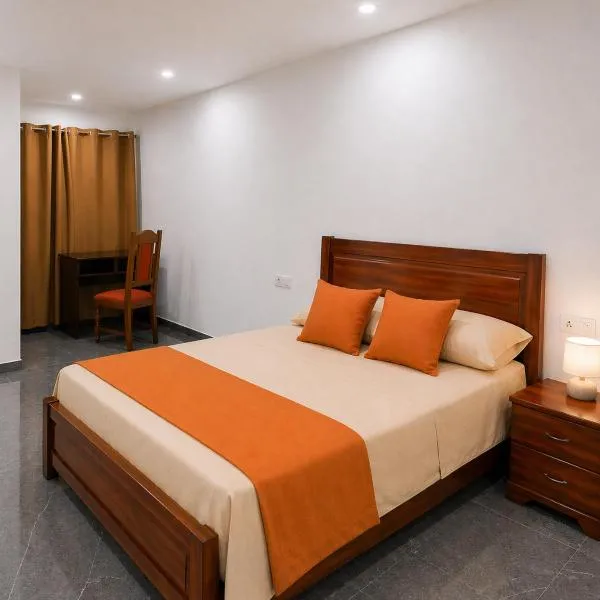 Praia City Apartments, hotel em Montagarro