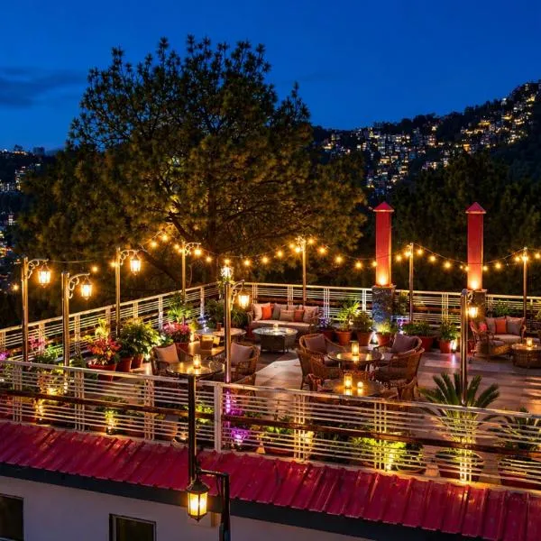 Hotel White Grand - near ISBT bus stand - A Centrally heated property, hotel en Shimla