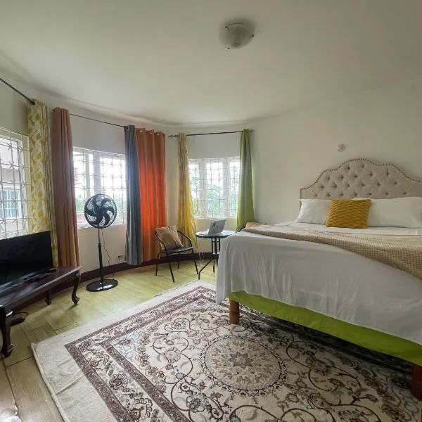 Bright Bay Garden Suite, хотел в Монтего Бей
