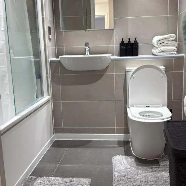 Malijeed Services limited, Hotel in London