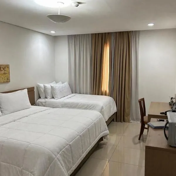 Hotel Blue Tree Acomoda 4 pessoas, hotell i Manaus