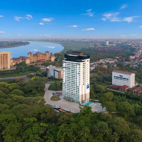 TRYP by Wyndham Vientiane Central, hotel u gradu Vientiane