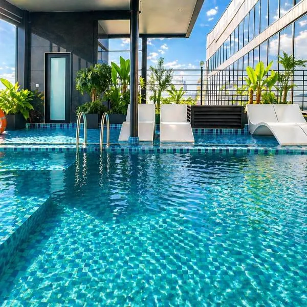 Splendid Secret Hotel, hotel Hanoiban