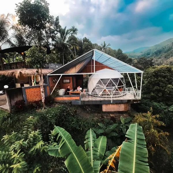 Moondock Luxury Camp, хотел в Мундук