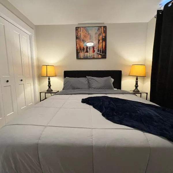 Modern Private Suite, khách sạn ở Moncton
