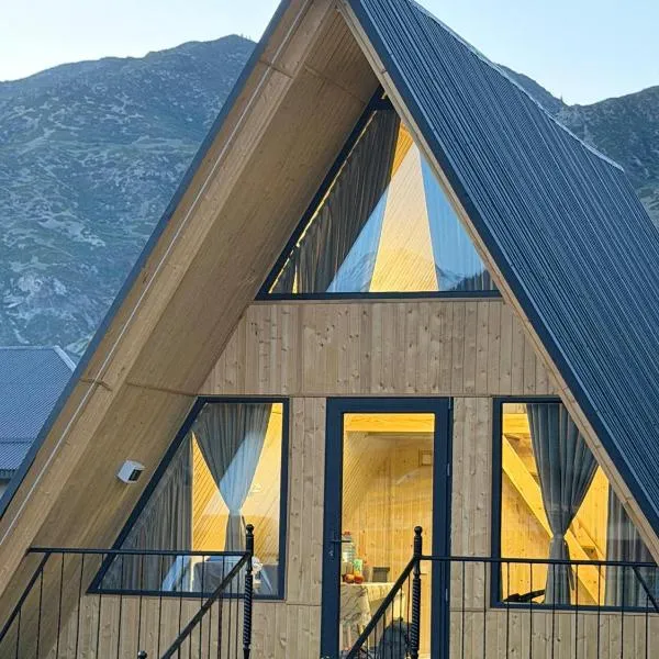 Kolsay A-Frame Yessen, Hotel in Saty
