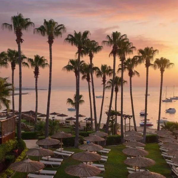 Protaras में, होटल Cavo Maris Beach Hotel & Suites