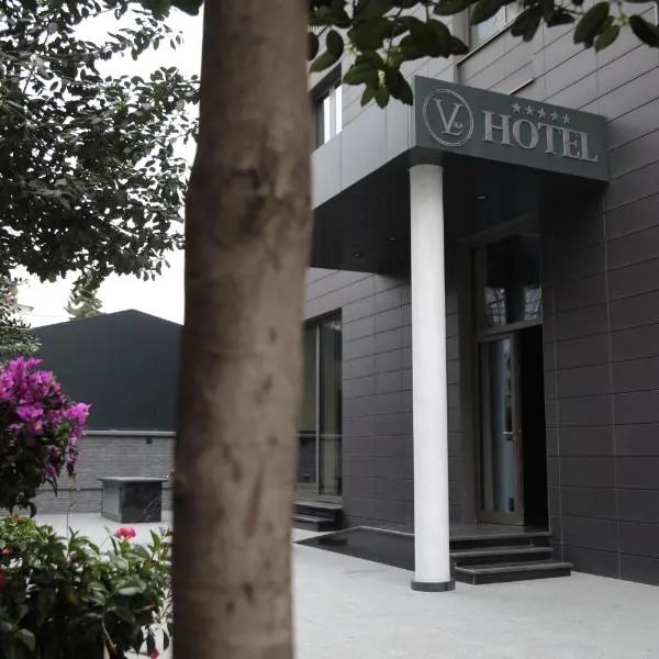 티라나에 위치한 호텔 Vila-L Hotel