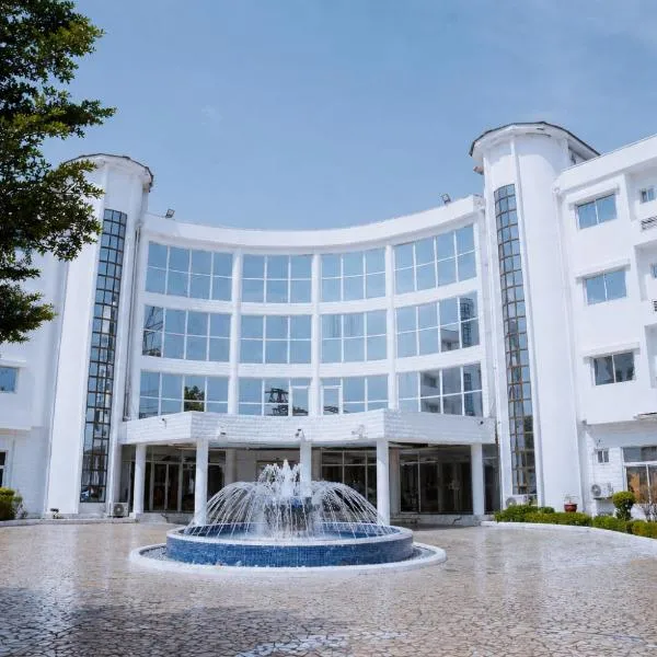 Sinkor Palace Hotel, hotel di Monrovia