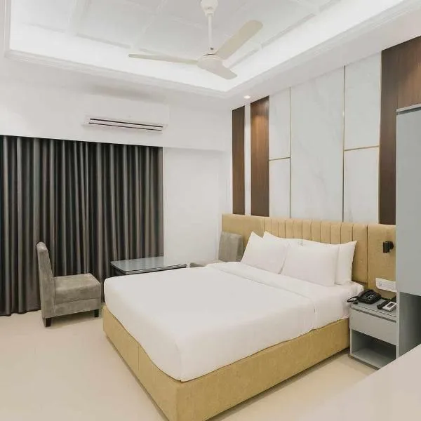 Hotel Grand SunShine Chittagong, hotel en Maheshkhāli