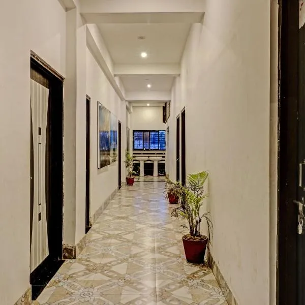 Spot ON Hotel Ayush, hotel v mestu Bilāspur