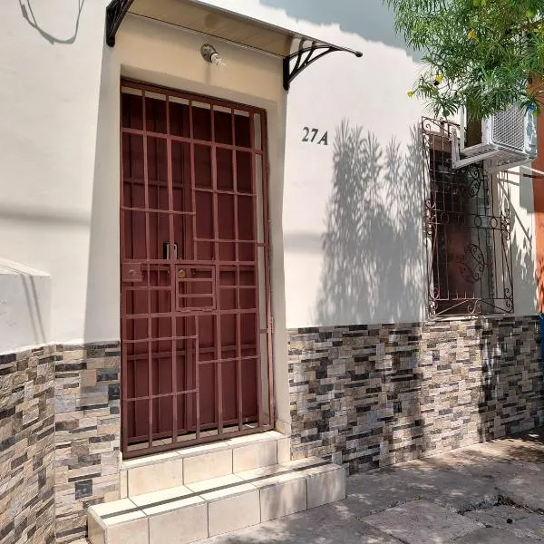 La casa del abuelo Tata, хотел в Санта Ана