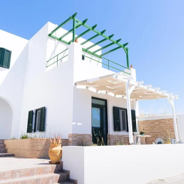Charming Traditional Cycladic Studio in Zefyria، فندق في Zefiría