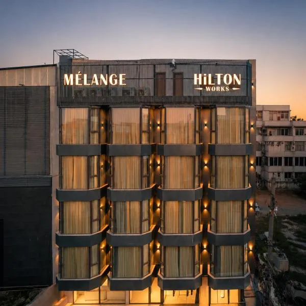 Melange Hotel By Dreamwood Cyber Hub Gurgaon, hotel v destinaci Gurgáon