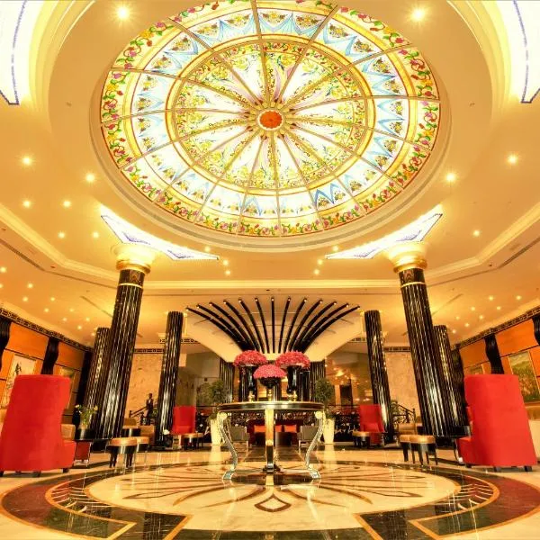 Red Castle Hotel, готель у Шарджі