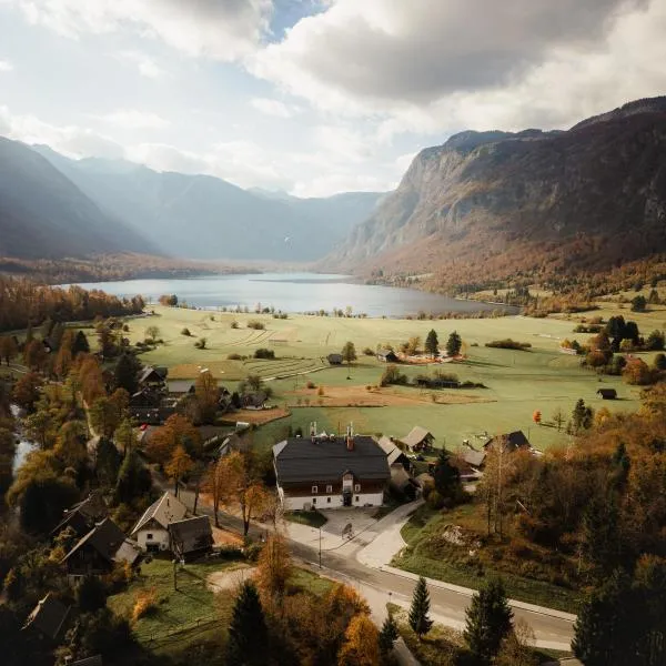 Apartmaji Triglav, hotel u gradu Bohinj