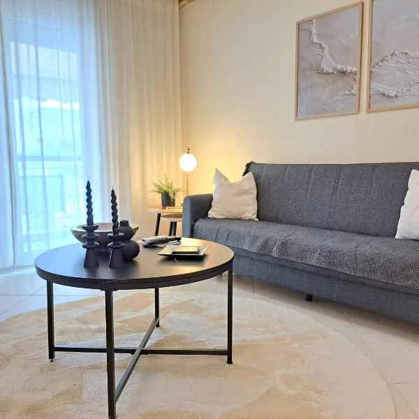 Cozy City Center Apartment, hotel en Serres