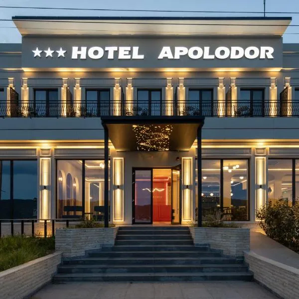 Hotel Apolodor, hótel í Orşova