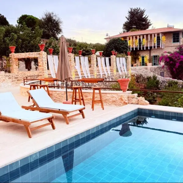 Boreas Retreat - Mountain Escape & Spa, מלון בבטרון