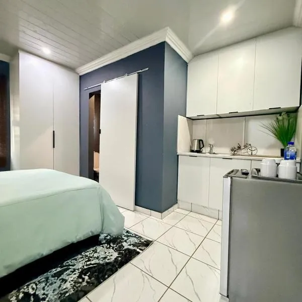 U'siba Guest House, hotel v mestu Kempton Park
