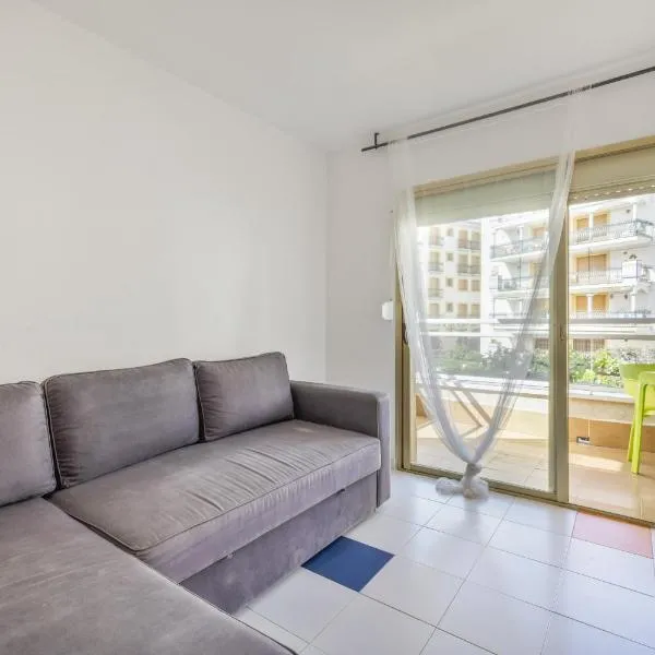 Resguardo en la playa, hotel i Calafell