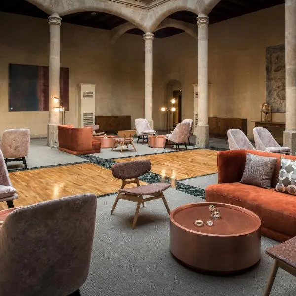 NH Collection Salamanca Palacio de Castellanos、サラマンカのホテル