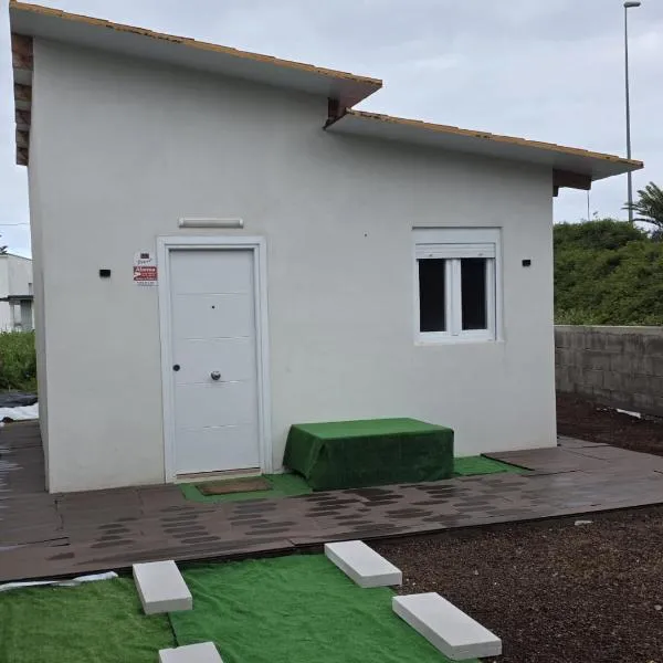 Airport Home Tenerife Norte, hotel i La Laguna