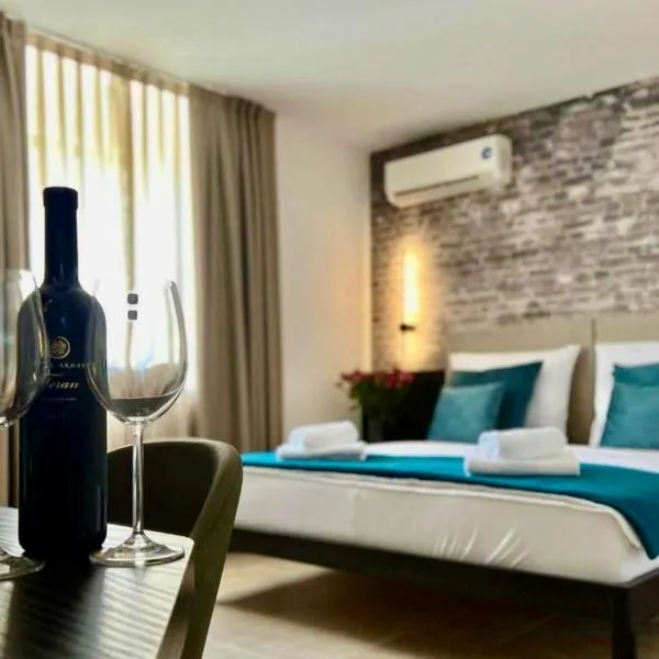 Arena Prestige Rooms, hôtel à Pula