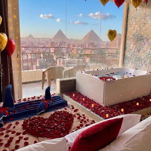 Pyramids Tower INN, hotel sa Giza