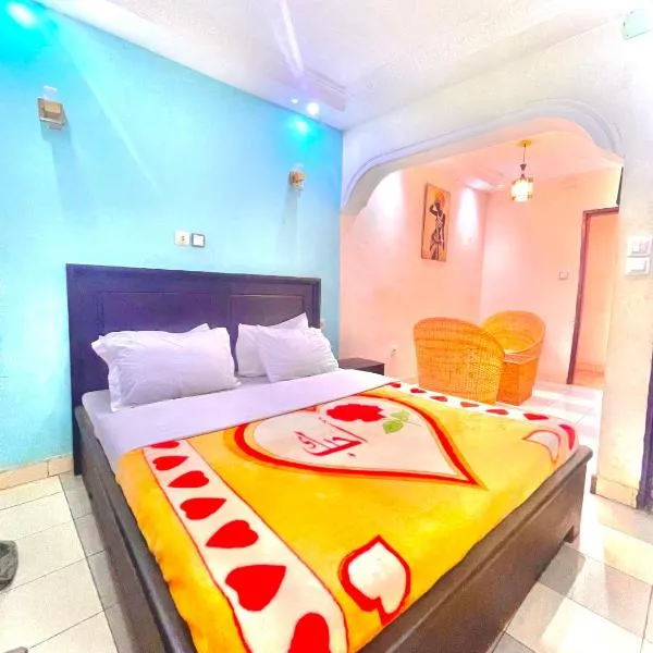 Linda hôtel, hotel sa Bafoussam
