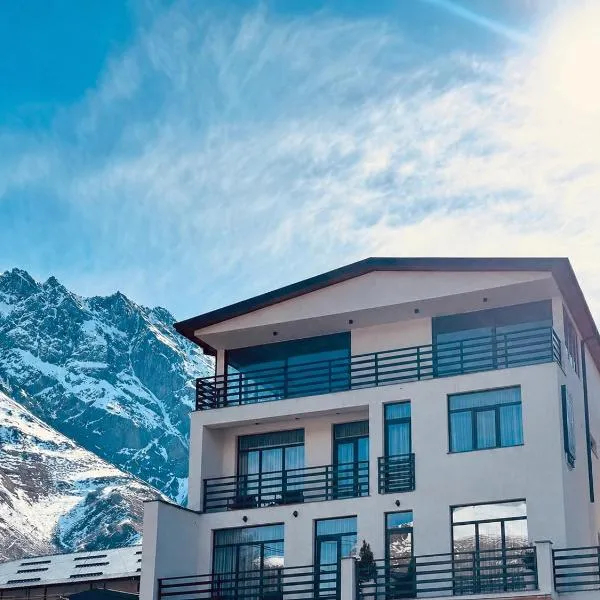 Hotel Daba Kazbegi - city center, hotel v destinaci Stepancminda