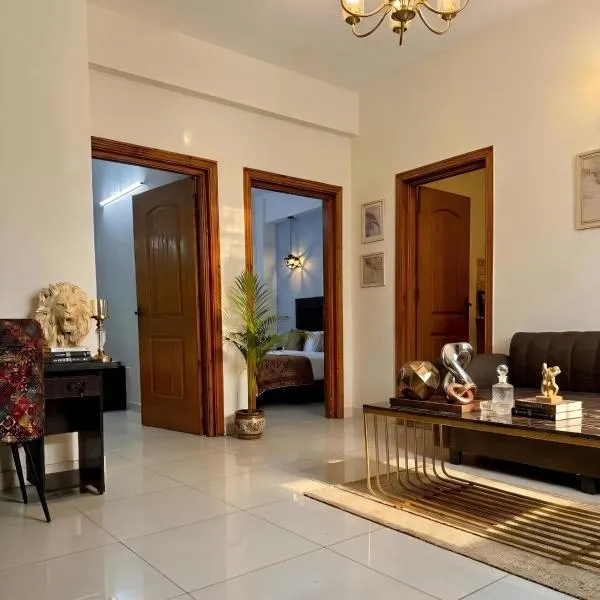 Luxury 2 BEDROOM APARTMENTS IN THE HEART OF ISLAMABAD – hotel w mieście Islamabad