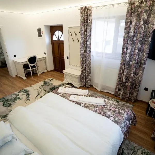 Serafim's Suites Airport, hotel u gradu Jaši