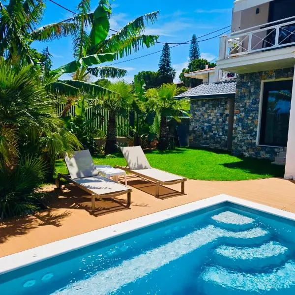 Rastoni Sea View Suite with shared pool: Melíssion şehrinde bir otel