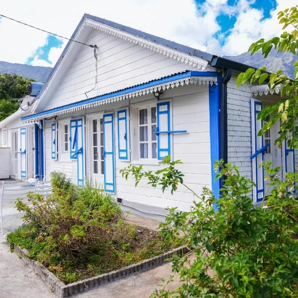Le Charme d'Antan, pour 6 pers, Une maison, Une mémoire, Une émotion，錫拉奧的飯店