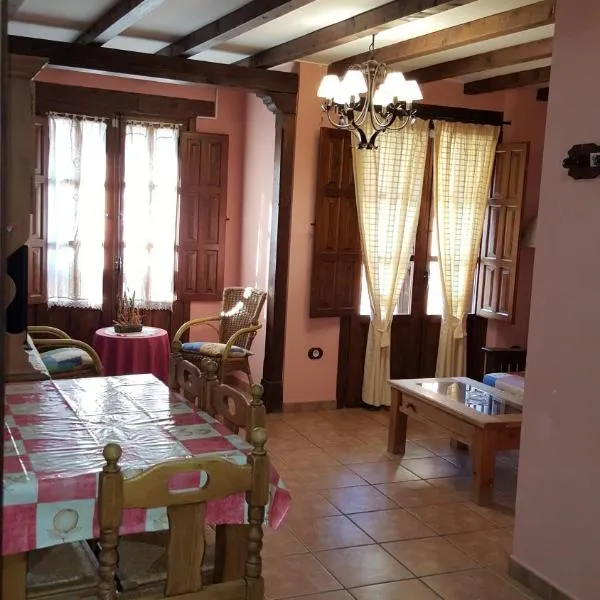 Apartamentos Rurales Tauro, hotel a Cabezuela del Valle