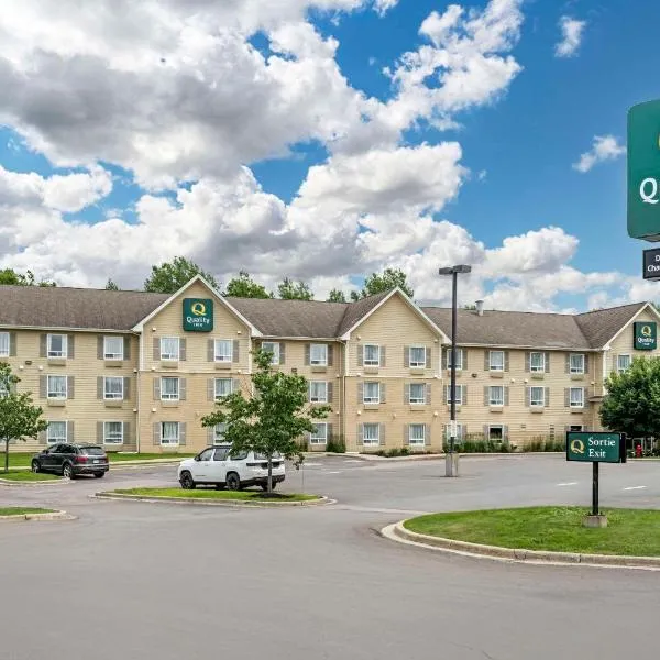 Quality Inn Airport, khách sạn ở Moncton