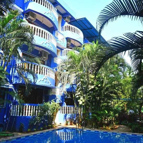 Villa Theresa Beach Resort、カラングートのホテル