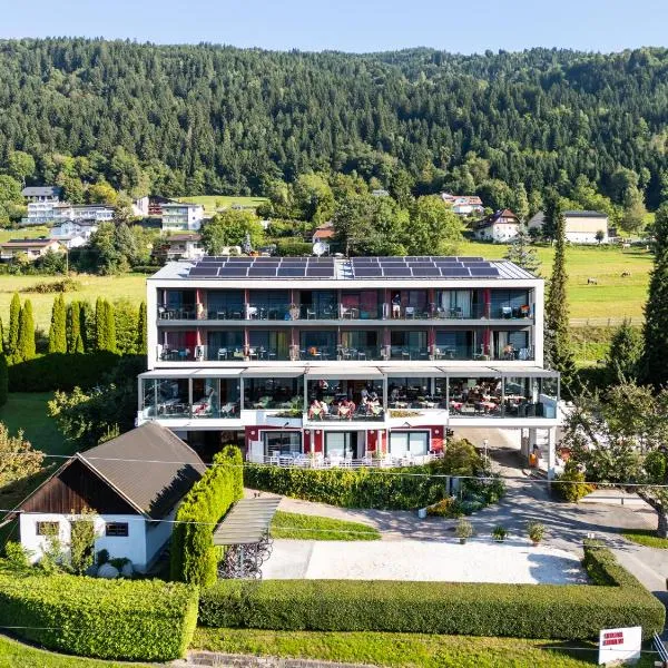 Seehotel Hoffmann, hotel a Steindorf am Ossiacher See
