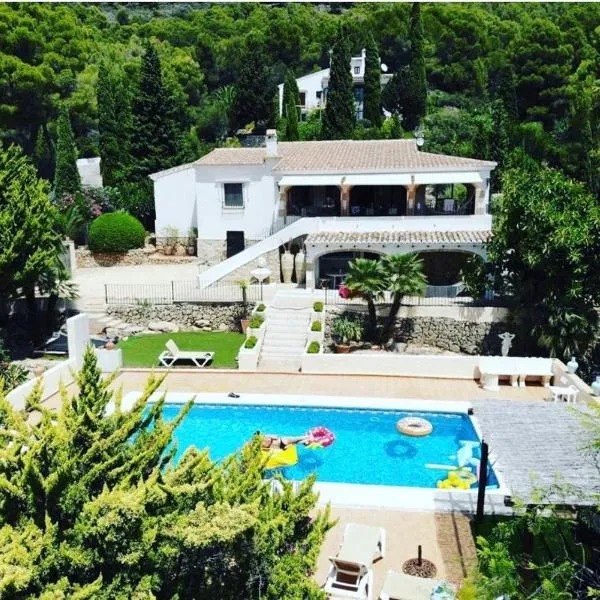 Villa Copacabana Family Loft 3 bedrooms, hotel sa Jávea