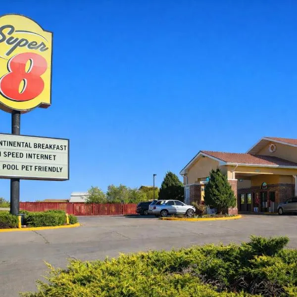 Super 8 by Wyndham Gallup، فندق في غالوب