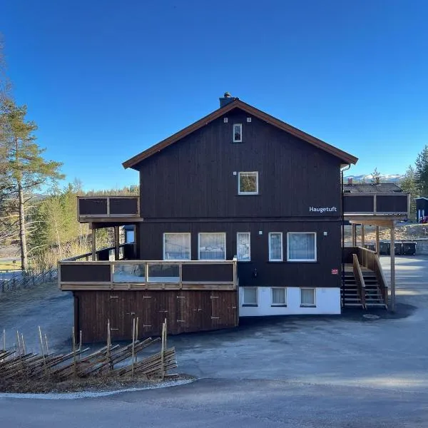 Haugetuft Apartments, hotel sa Åmot