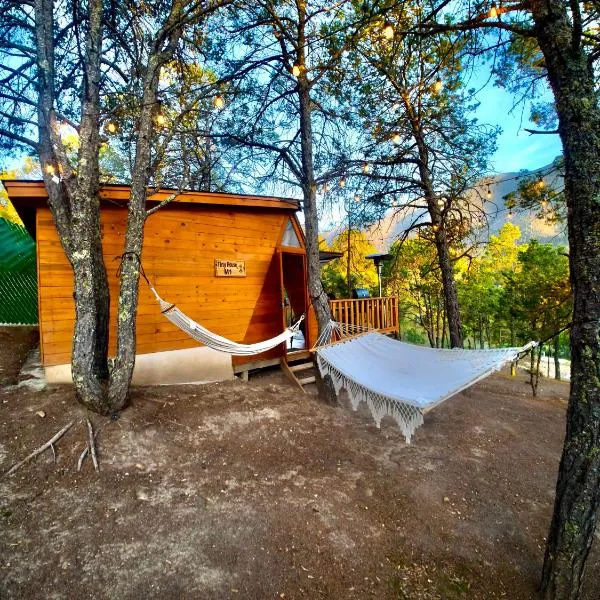 Glamping MORET Tiny House M1, hotel em Los Lirios